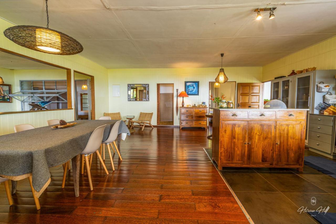 Horizon Hill Villa Pirae 外观 照片